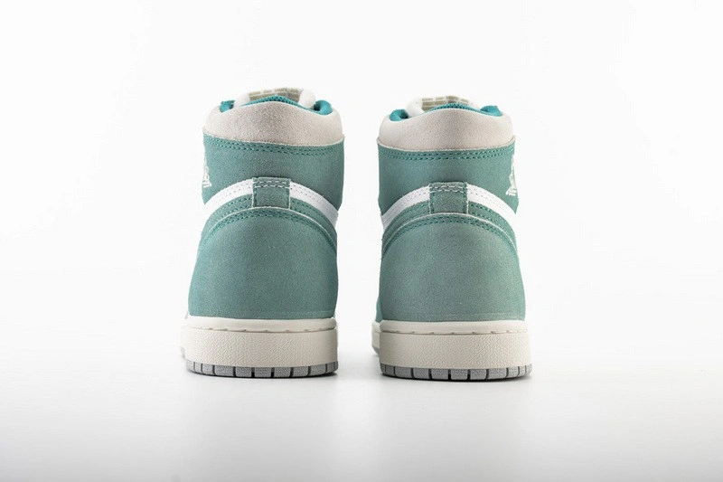 Air Jordan 1 Retro High OG Turbo Green  555088-311