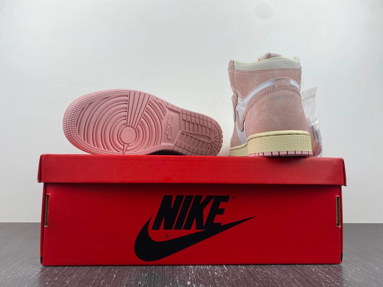 Air Jordan 1 Retro High OG 