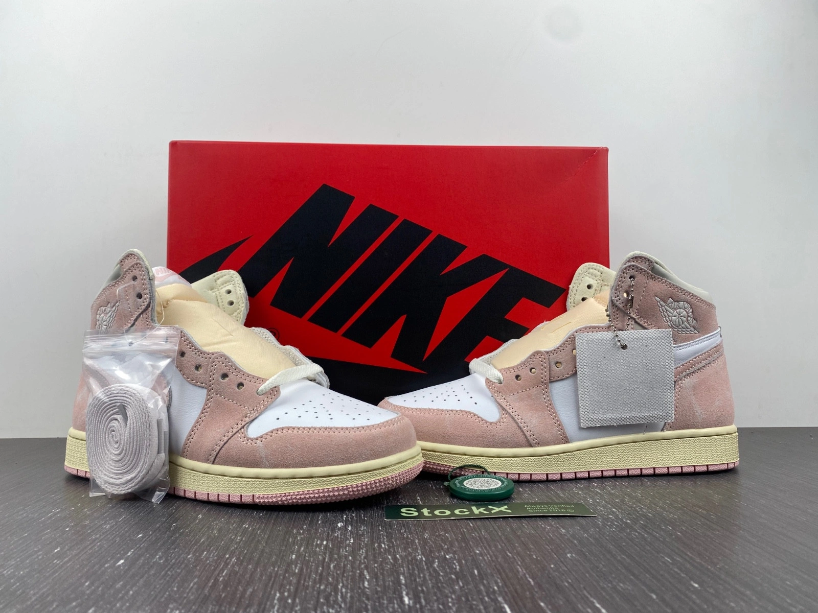 Air Jordan 1 Retro High OG 