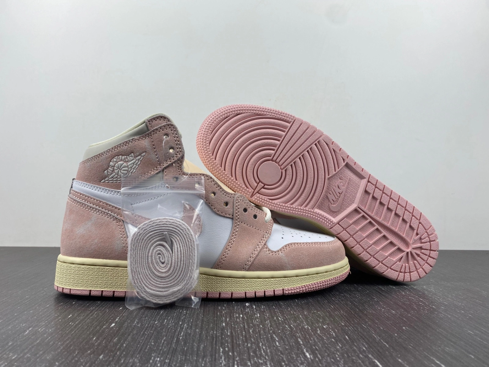 Air Jordan 1 Retro High OG 