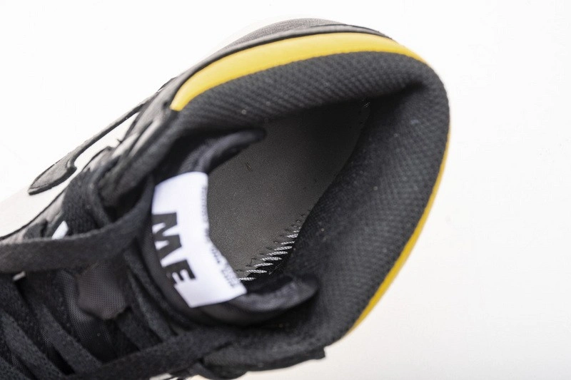 Air Jordan 1 Retro High Og NRG Not For Resale 861428-107