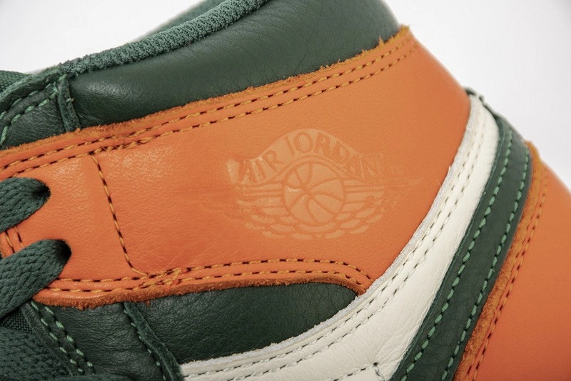 Air Jordan 1 Retro High Og-sf  solefly  av3905-138
