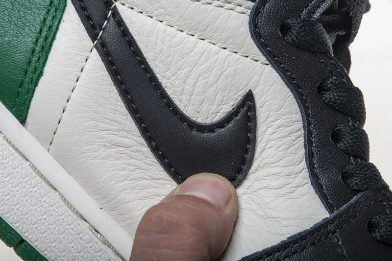 Air Jordan 1 Retro High Pine Green 555088-302