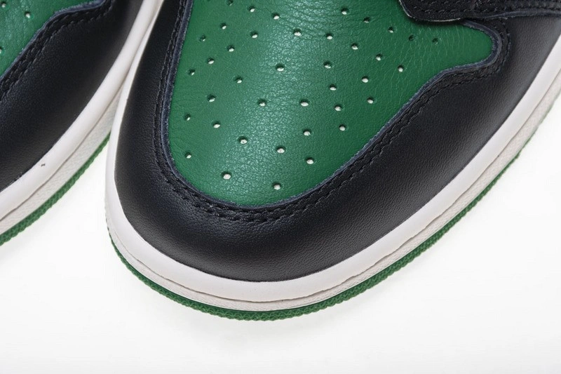 Air Jordan 1 Retro High Pine Green 555088-302
