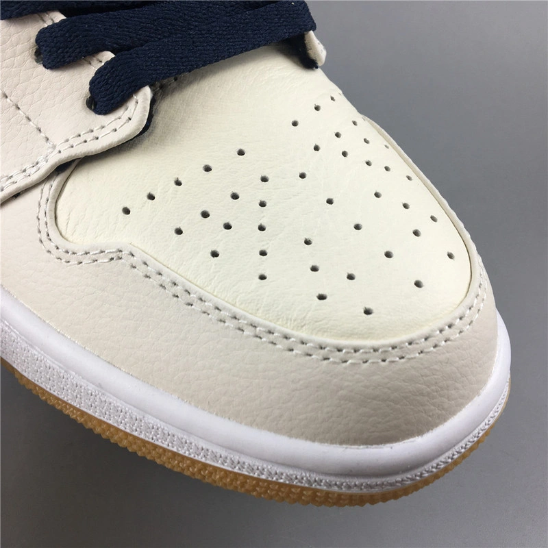 Air Jordan 1 Retro Mid Jeter  AH6342-104