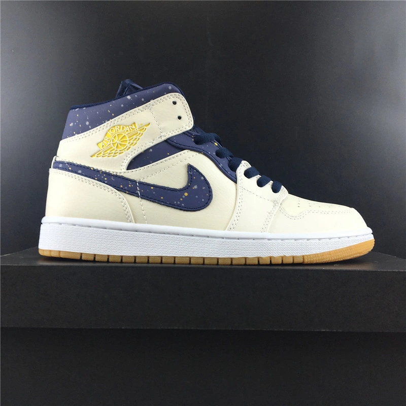 Air Jordan 1 Retro Mid Jeter  AH6342-104