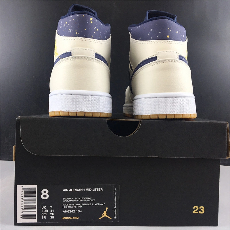 Air Jordan 1 Retro Mid Jeter  AH6342-104