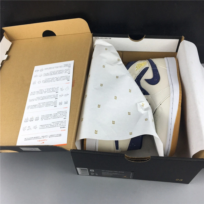 Air Jordan 1 Retro Mid Jeter  AH6342-104