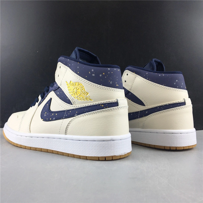 Air Jordan 1 Retro Mid Jeter  AH6342-104