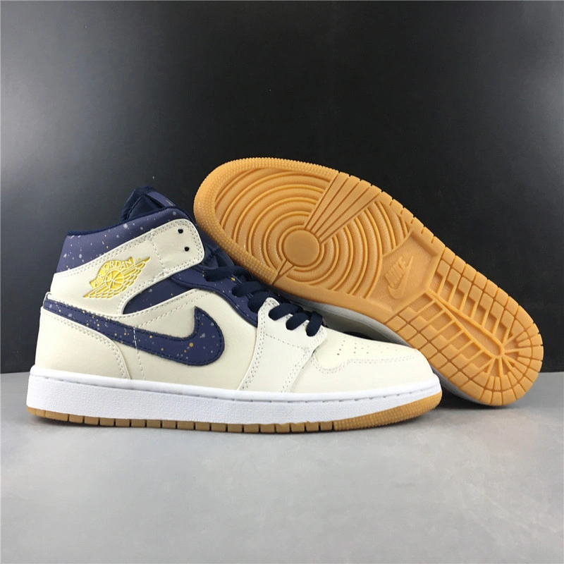 Air Jordan 1 Retro Mid Jeter  AH6342-104
