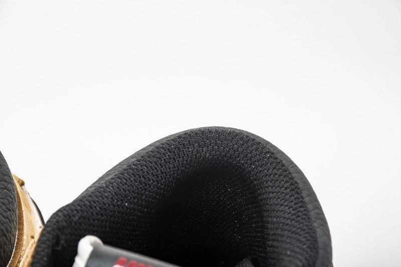 Air Jordan 1 Rookie of the Year 555088-700