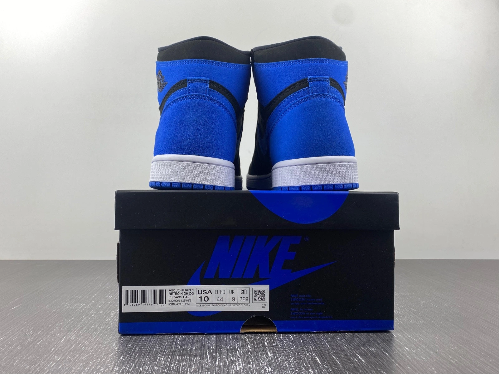 Air Jordan 1 Royal Suede DZ5485-042