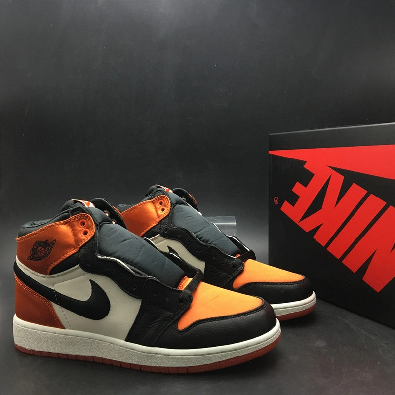Air Jordan 1 Satin “Shattered Backboard”  AV3725-010