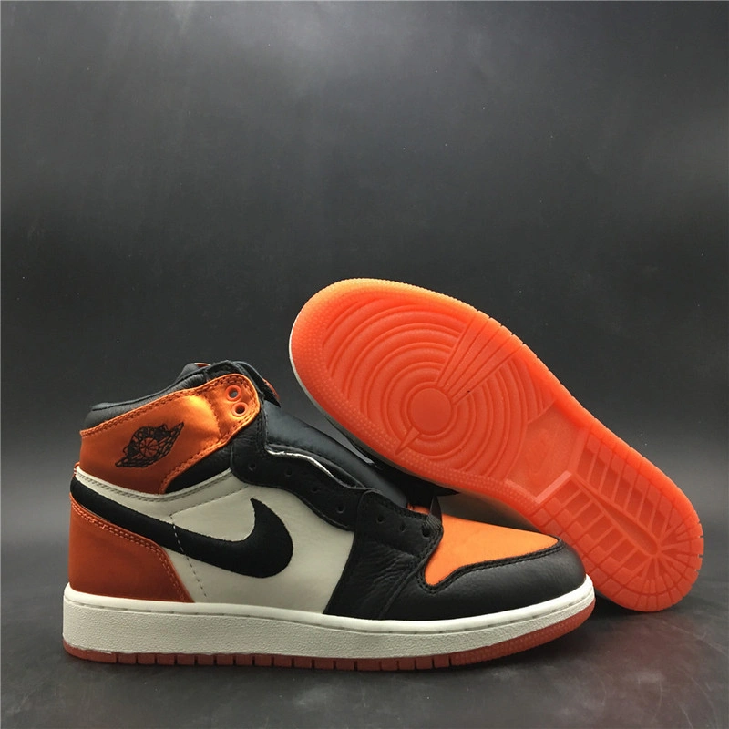 Air Jordan 1 Satin “Shattered Backboard”  AV3725-010