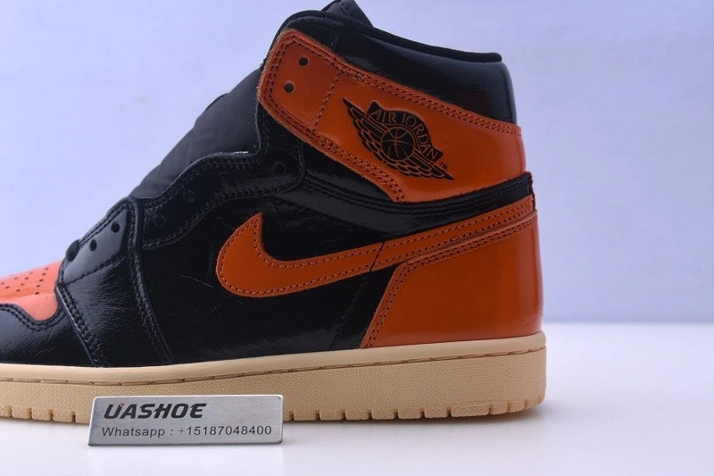 Air Jordan 1 Shattered Backboard 3.0 555088-028