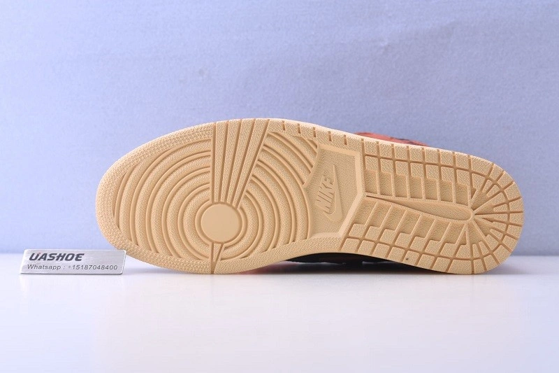 Air Jordan 1 Shattered Backboard 3.0 555088-028