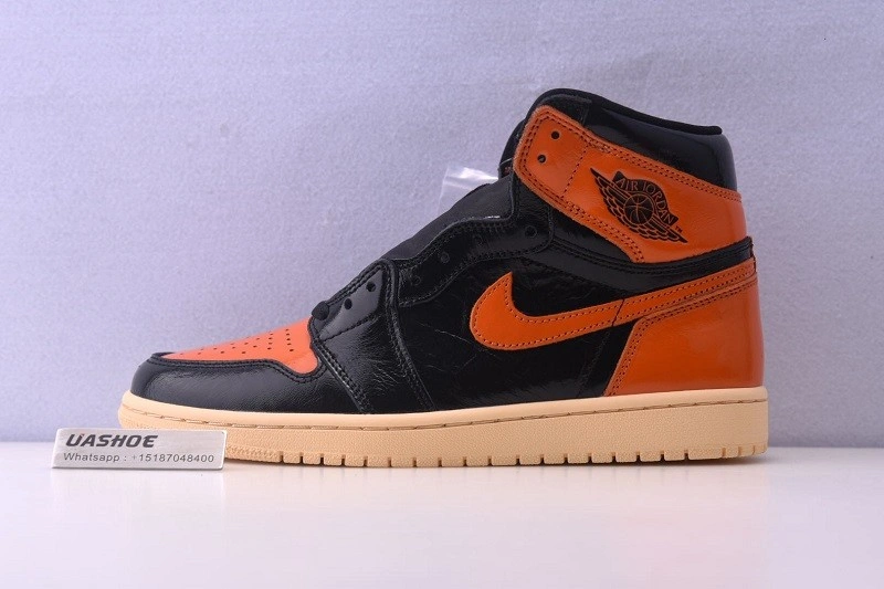 Air Jordan 1 Shattered Backboard 3.0 555088-028