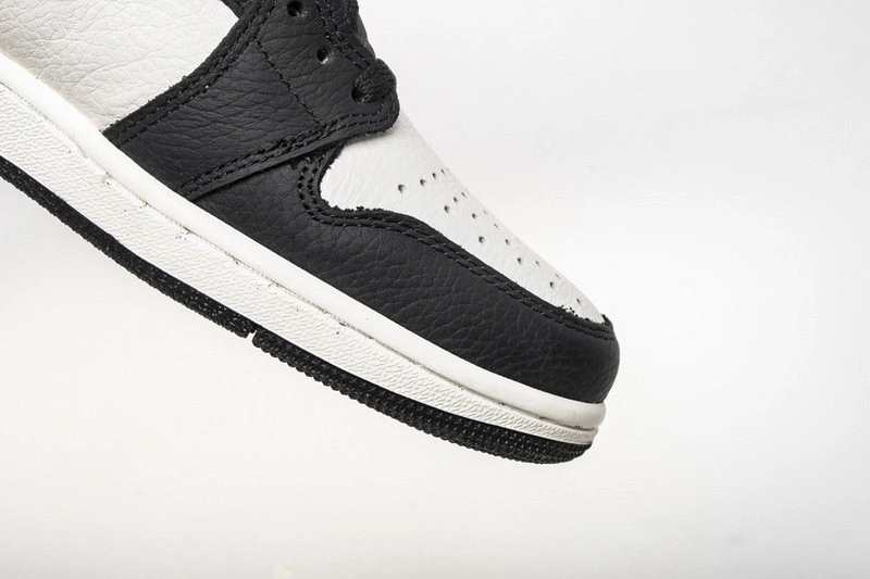 Air Jordan 1 Sports Illustrated 555088-015