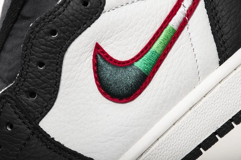Air Jordan 1 Sports Illustrated 555088-015
