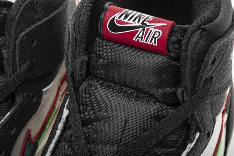Air Jordan 1 Sports Illustrated 555088-015