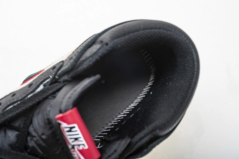 Air Jordan 1 Sports Illustrated 555088-015
