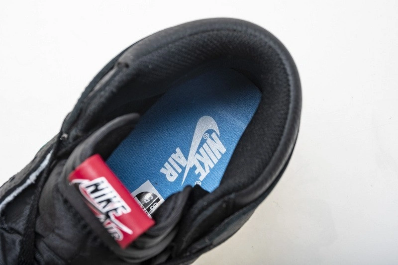 Air Jordan 1 Sports Illustrated 555088-015