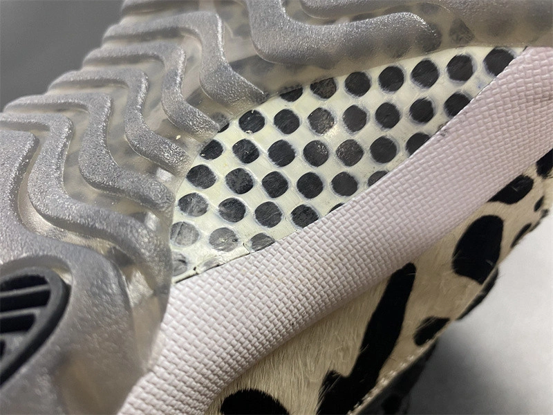 Air Jordan 11 Animal Instinct AR0715-010