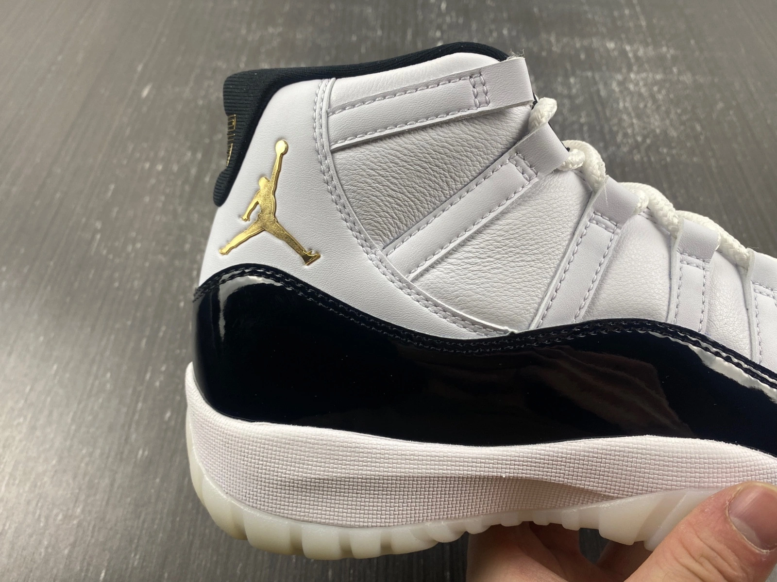 Air Jordan 11 