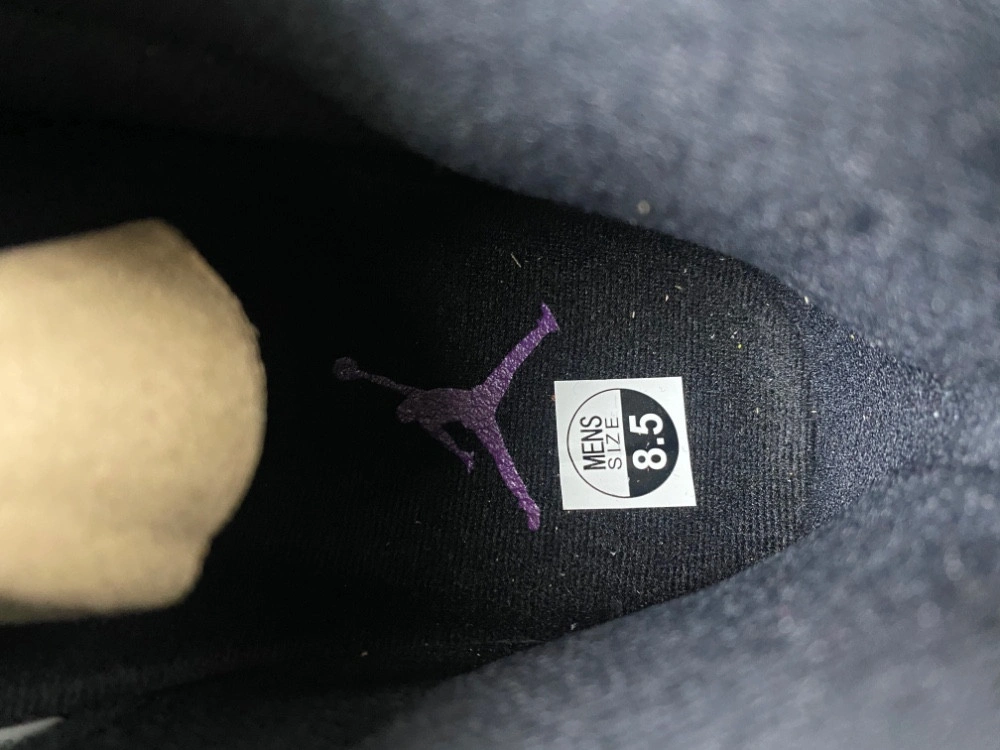 Air Jordan 11 GS Black Barely Volt  IB1378-001