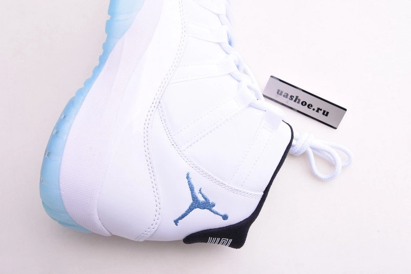 Air Jordan 11 
