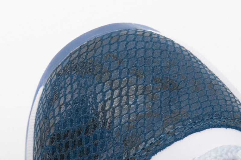 Air Jordan 11 Low Blue Snakeskin CD6846-102