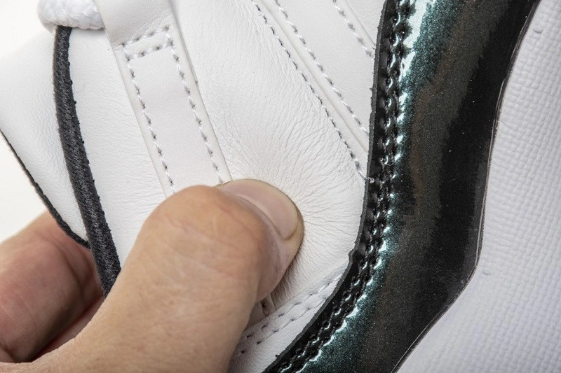 Air Jordan 11 Low 
