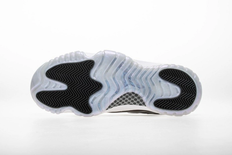 Air Jordan 11 Low 