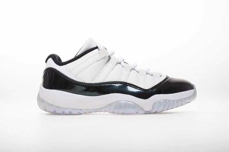 Air Jordan 11 Low 