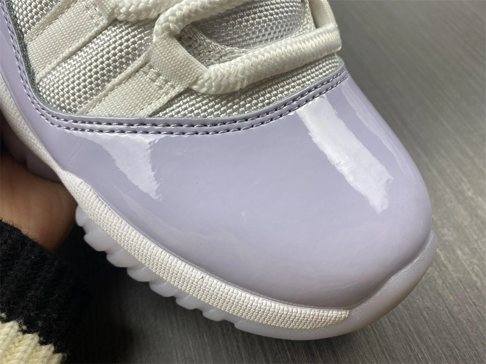 Air Jordan 11 Low “Pure Violet” AH7860-101