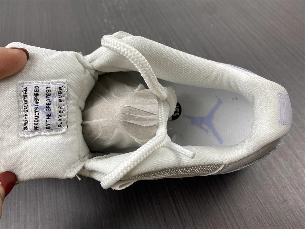 Air Jordan 11 Low “Pure Violet” AH7860-101