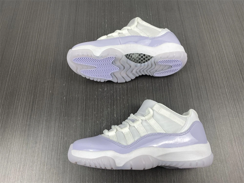 Air Jordan 11 Low “Pure Violet” AH7860-101