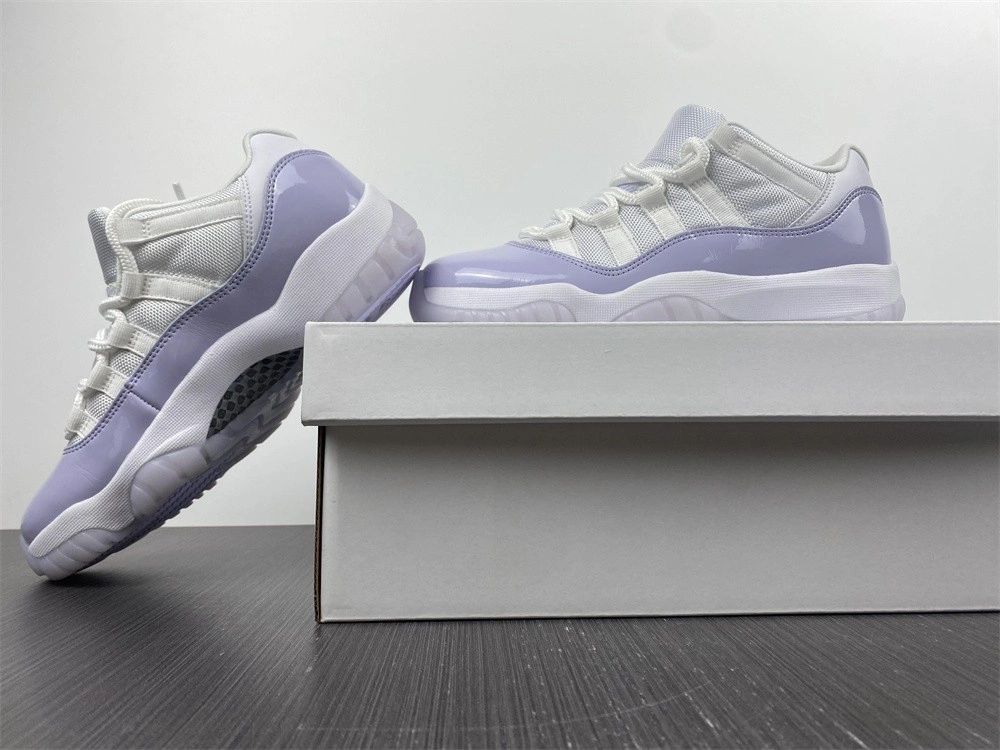 Air Jordan 11 Low “Pure Violet” AH7860-101