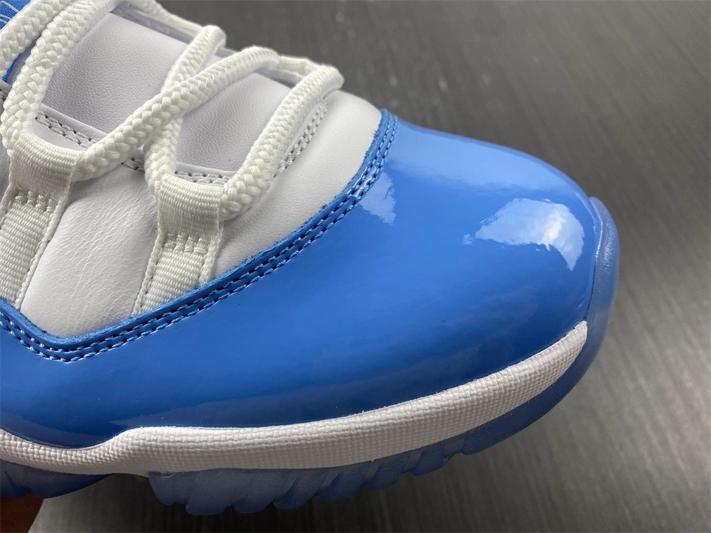 Air Jordan 11 Low “University Blue”  528895-106