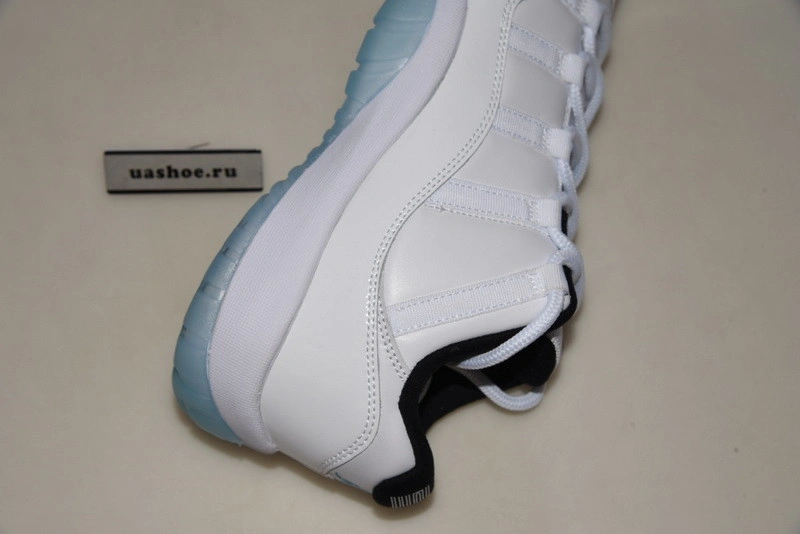 Air Jordan 11 Low”Legend Blue“    AV2187-117