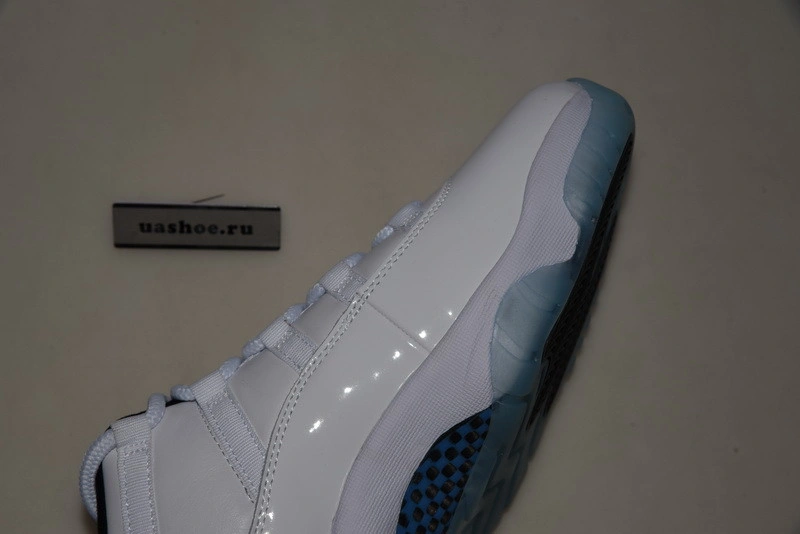 Air Jordan 11 Low”Legend Blue“    AV2187-117
