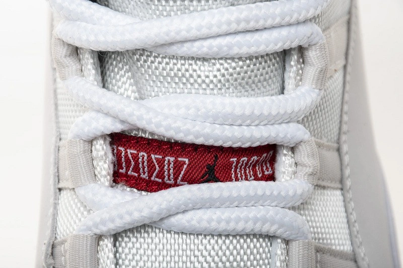 Air Jordan 11 Platinum Tint 378037-016