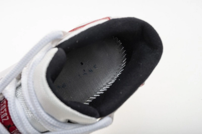 Air Jordan 11 Platinum Tint 378037-016