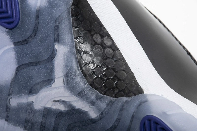Air Jordan 11 Retro  Concord   378037-100