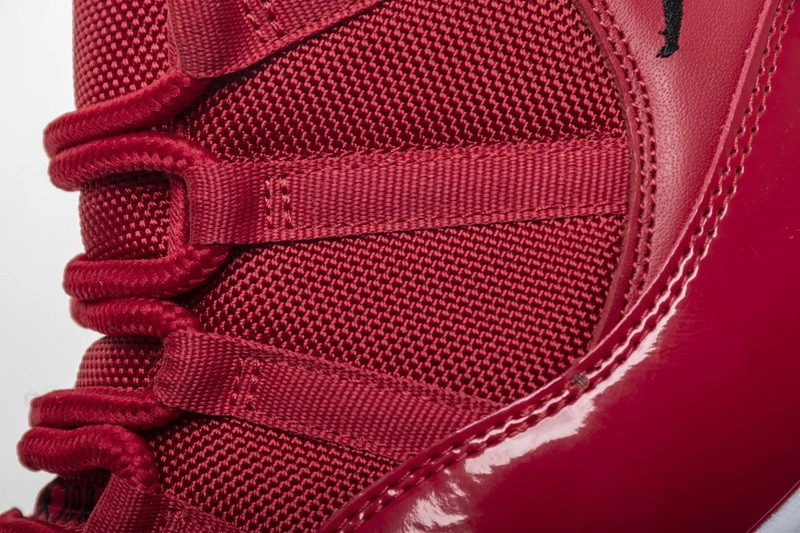 Air Jordan 11 Retro 