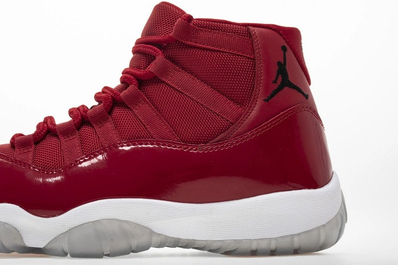 Air Jordan 11 Retro 
