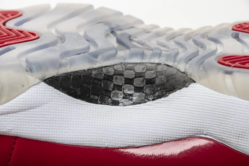 Air Jordan 11 Retro 