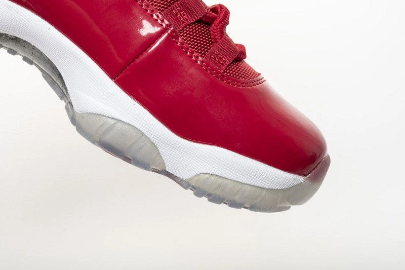 Air Jordan 11 Retro 