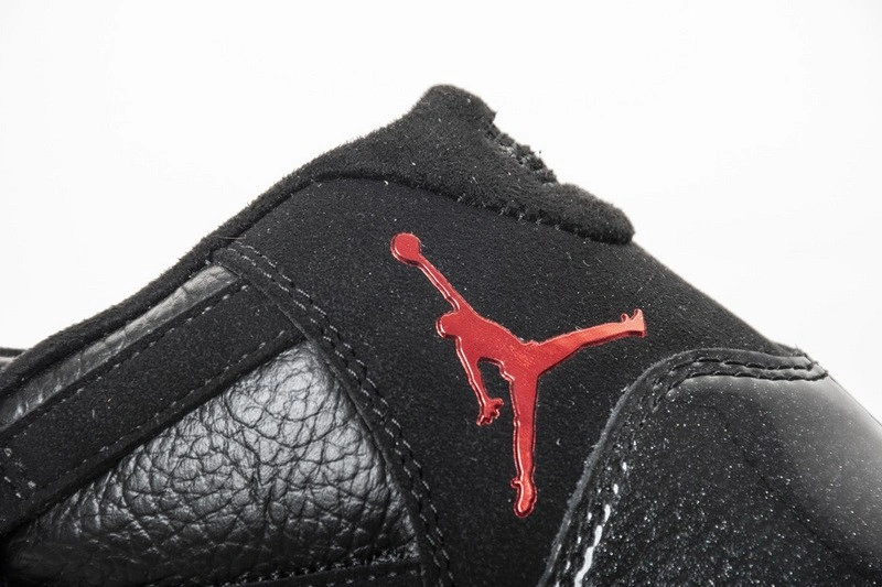 Air Jordan 11 Retro 