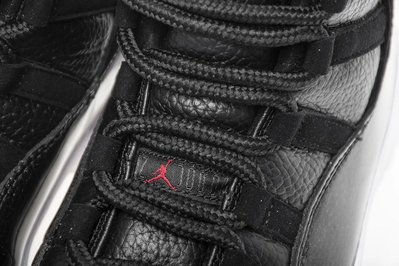 Air Jordan 11 Retro 
